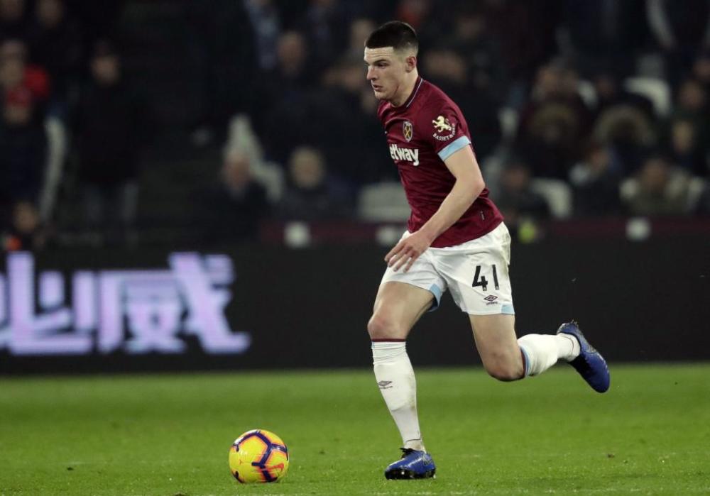  赖斯头槌制胜，西汉姆联主场力擒阿斯顿维拉  